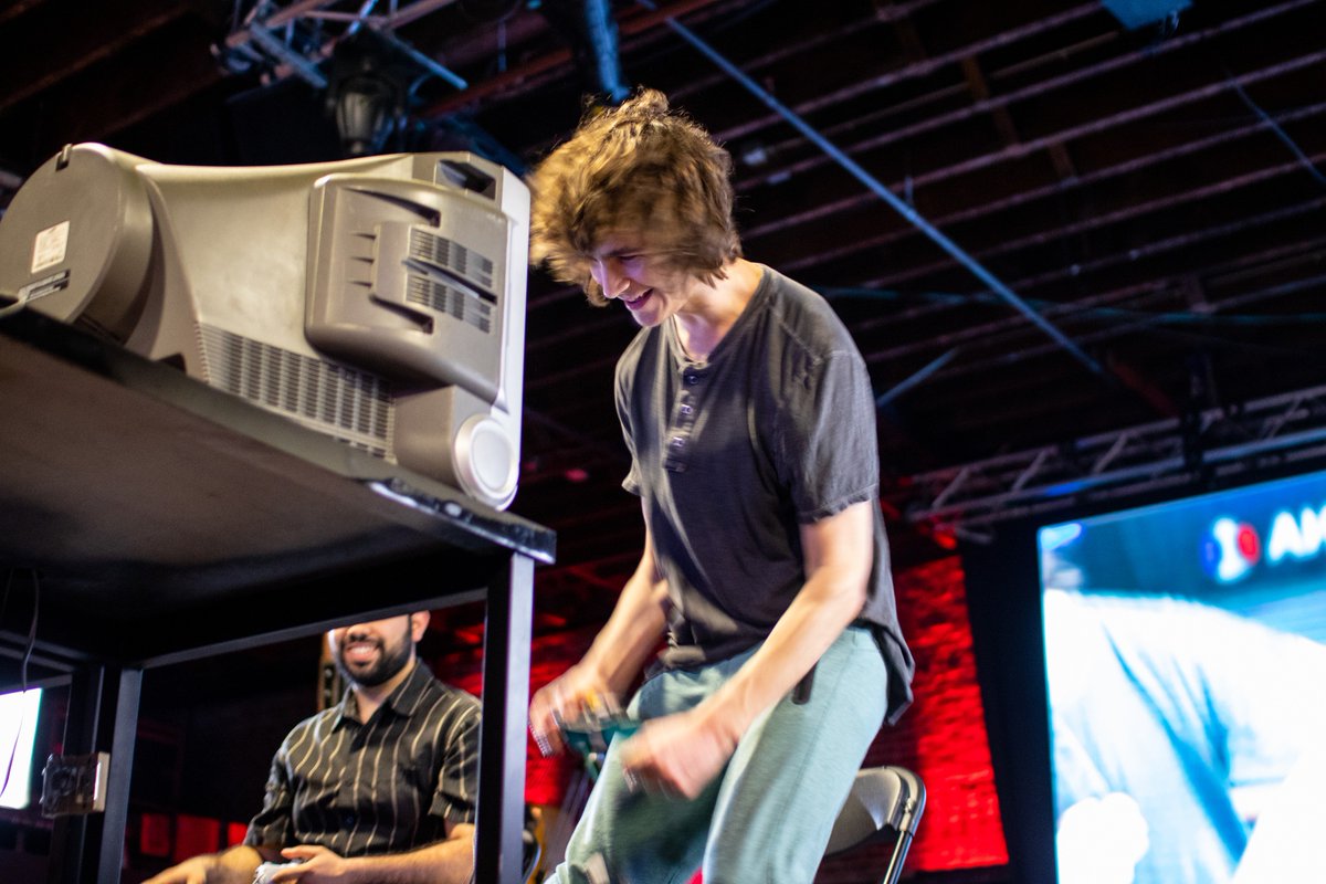 topshelfesports's tweet photo. Stream is live! We already had one upset! Come check out #fightforsocal!
https://t.co/Rvq1P8eSnQ https://t.co/gyEjjLDBIm