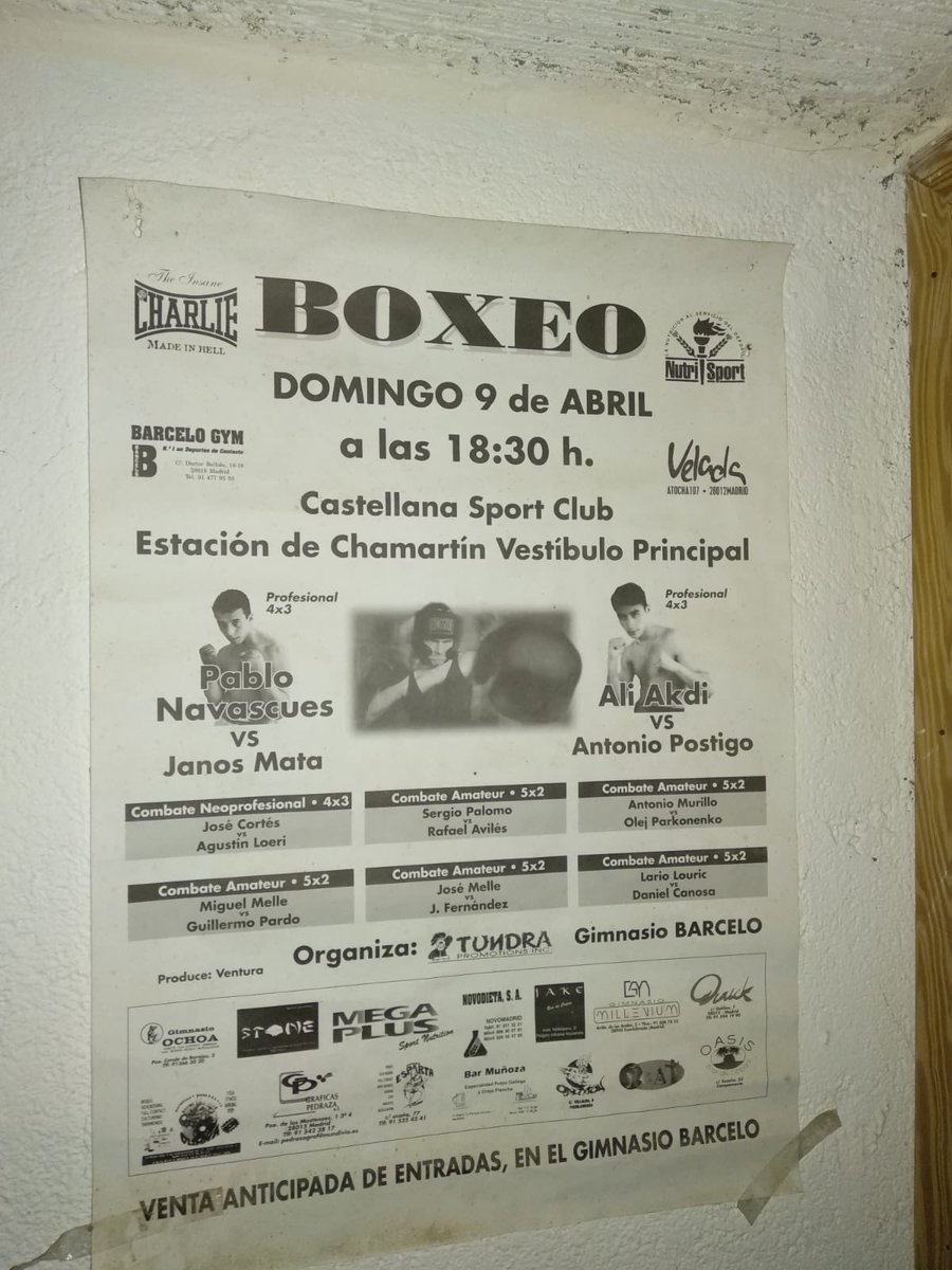 PABLO_NAVASCUES's tweet photo. Hace 20 años de esto...y seguimos en contacto todos los de este cartel,el boxeo une 🙏❤️ https://t.co/xxRDh2Jldn