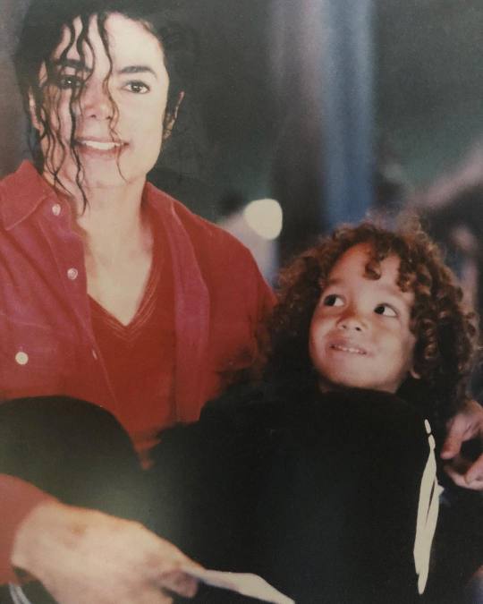 Carmela Morelli On Twitter I Was A Boy In Michael Jackson S