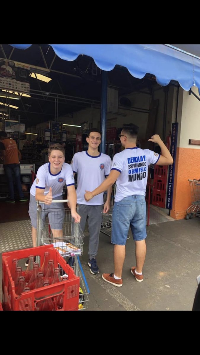 cap526's tweet photo. O Arrastão da Solidariedade DeMolay começou neste fim de semana, e ocorreu nos mercados da cidade. 
Nos dois dias foram arrecadadas 3,5 toneladas de alimentos não perecíveis e produtos de higiene pessoal.

Nossos sinceros agradecimentos por todas ajudas durante o evento!!
#GDV https://t.co/uETBjsmX98