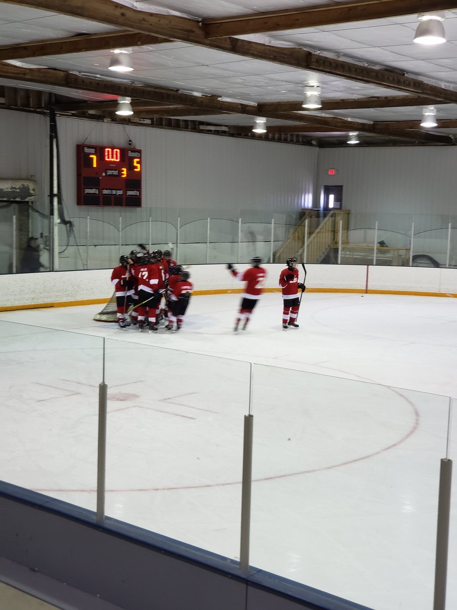 SouthSaskBus's tweet photo. Congratulations from South Sask Bus Lines to the Eastend Bantam Jets on their Provincial South Final win today...good luck in the Provincial Final!! https://t.co/wHlm4X5mHp