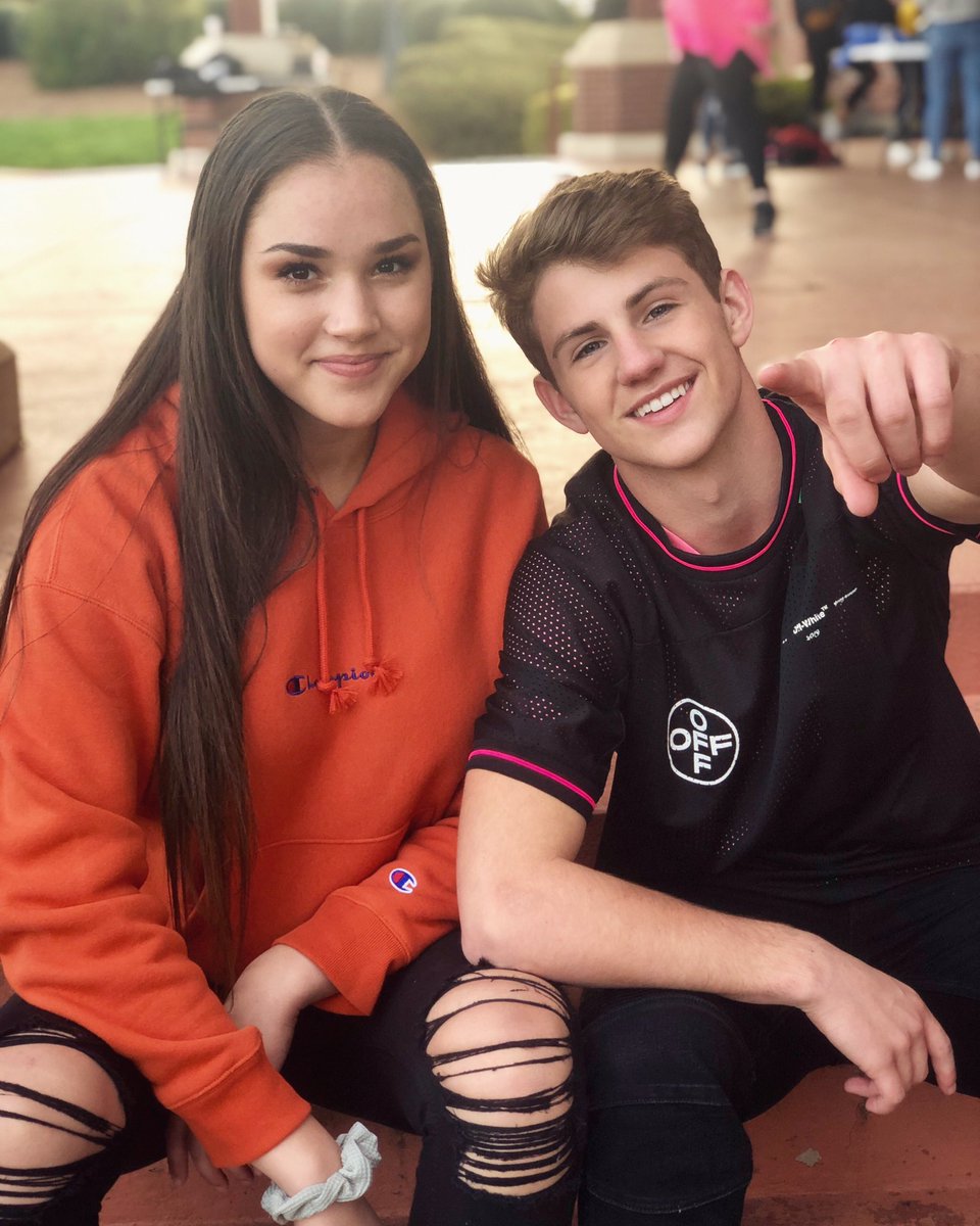 Mattybraps Mattyb Hide Your Girlfriend Meme Time Mattybraps Mattyb Hide Your Girlfriend Meme Time