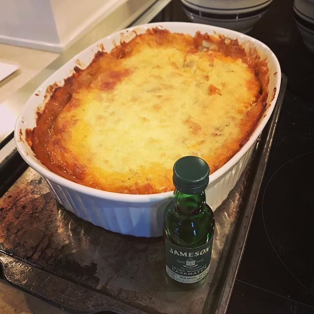 AnthonyCreeden's tweet photo. Celebrating #stpatricksday with @ash_leeds. Shepherd’s Pie with #jameson #nogreenbeer #actuallyirish https://t.co/5ZxOgKOxzj https://t.co/BMLzcggBhZ