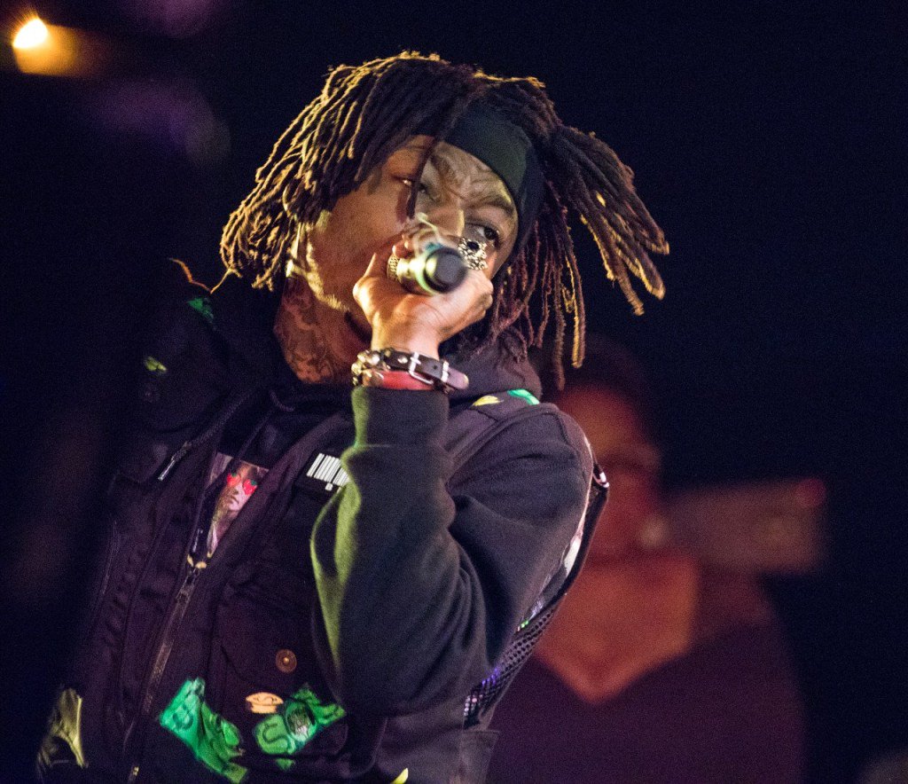 J.I.D’s Talent and Potential on Display in Live Performance bit.ly/2TcOjpd