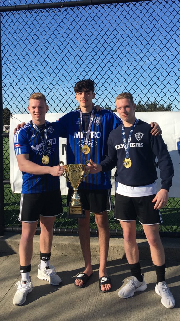 MrMikeChernoff's tweet photo. The @CMFSC U-18 Hammers took on all comers going undefeated in the #Surrey “Mayor’s Cup” hosted by @ccbfc soccer. Mehtab Sandhu was tournament MVP. Stuart Chernoff with 5 goals in the tournament. #MayorsCup @1BCSoccer #football #Hammers #soccer https://t.co/NeLCcxLF7m