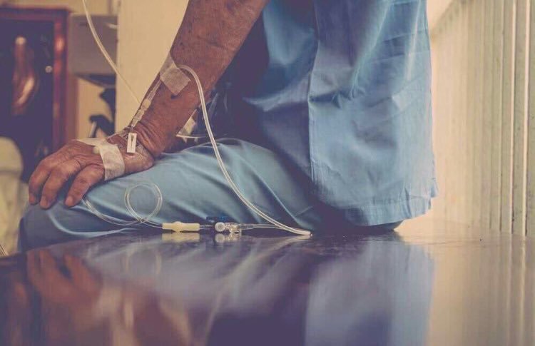 سلامتك يانور عيني ولا باس 
ليت التعب ماله بجسمك طريقه 
ولو التعب يؤخذ من الناس للناس
والله ماخليته بجسمك دقيقة🌹🌻