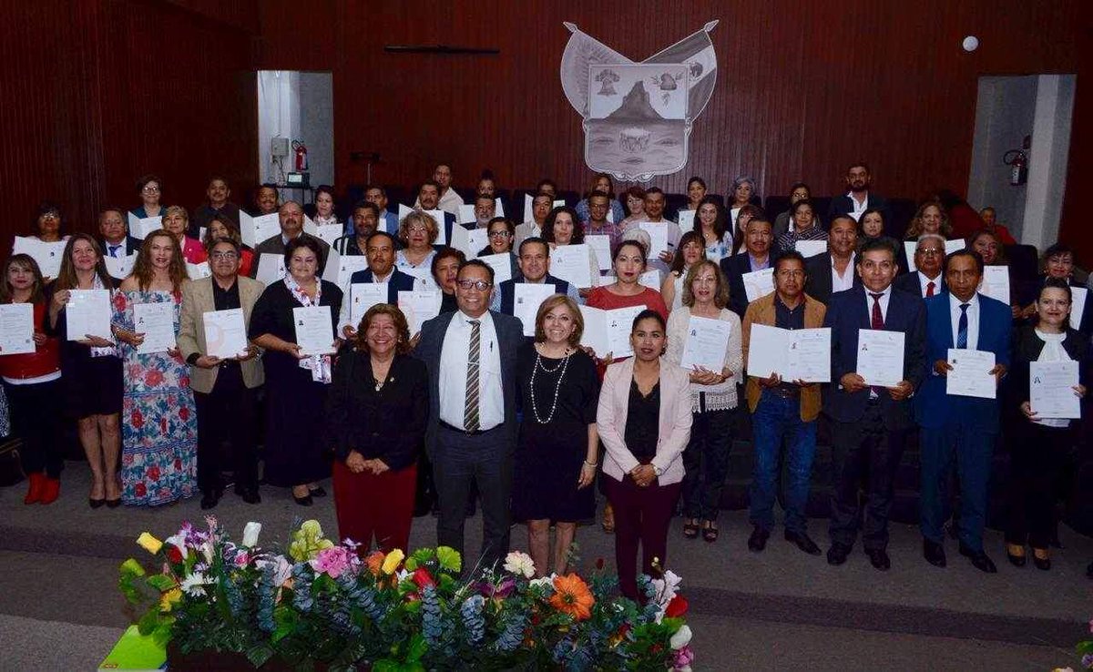#InfoSEPH SEPH capacita a docentes en materia de impartición de cursos.  facebook.com/notes/secretar…