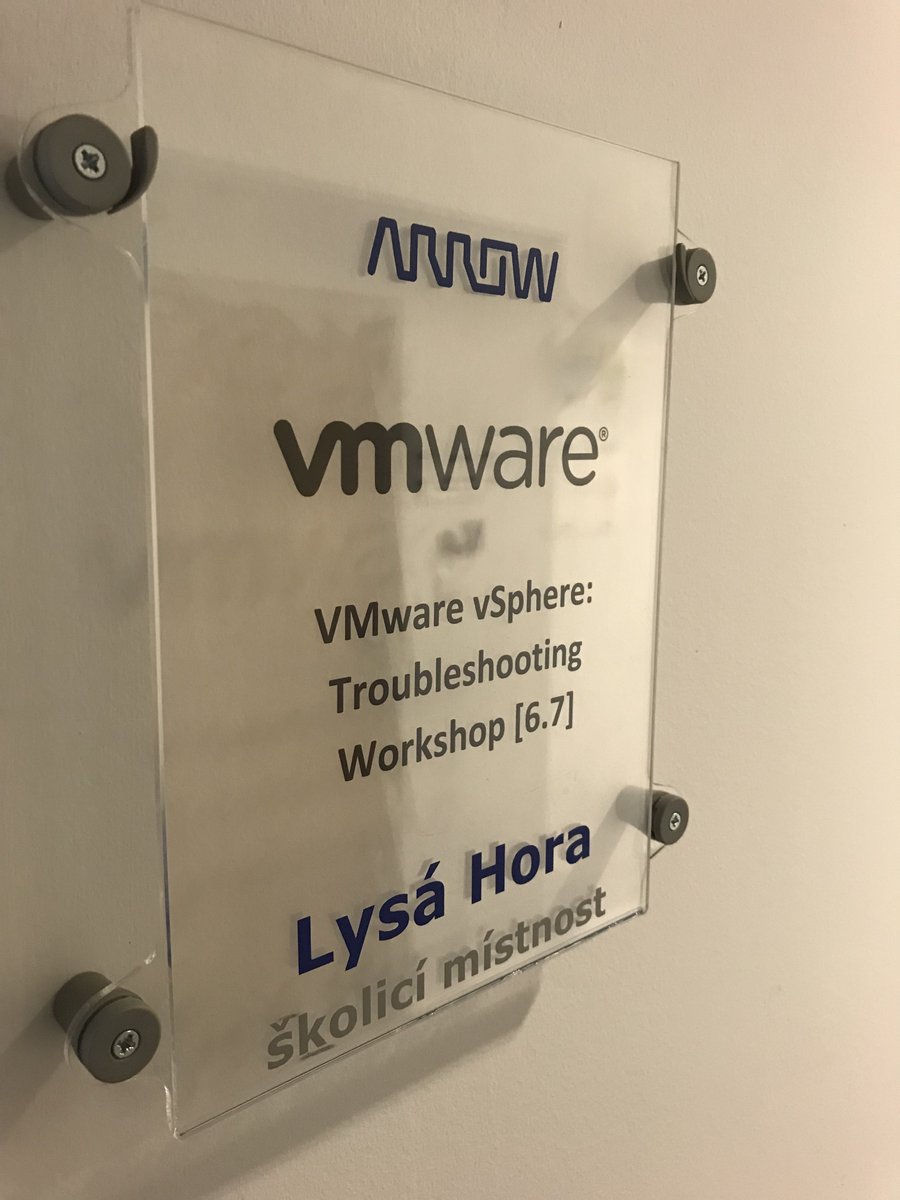novakkkarel's tweet photo. @VMware TRBLv67 #PSOD #ESXCLI etc... @Arrow_Edu_CZ https://t.co/VUe5db6IOz