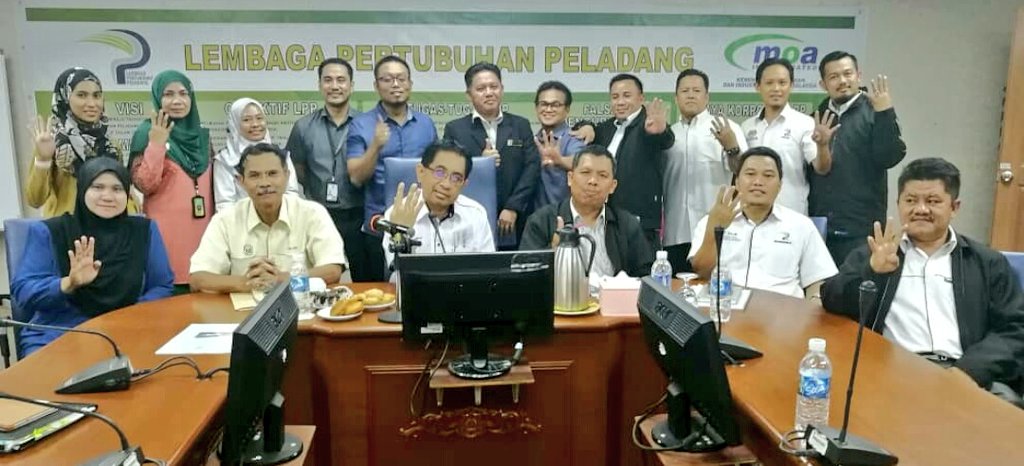 accdini's tweet photo. Tahniah!!! Pertubuhan Peladang Kawasan Keningau Sabah Atas Pencapaian Star Rating 4 Bintang Program Audit Pengurusan Lembaga Pertubuhan Peladang ββββ
#teamAPlpp
@keningau https://t.co/KdcaFoCrVS