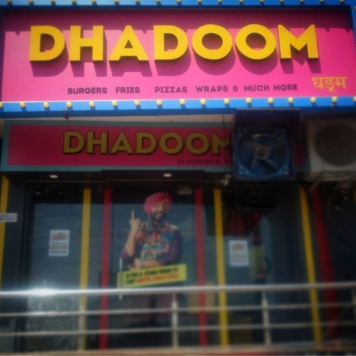 harpalsokhi's tweet photo. Opening our 4th outlet in Lucknow at Faizabad.
So all the Lucknow people of Faizabad get ready once again for some #DhadoomTime π
#SayYesToNamakShamak #NamakShamak #MondayMotivation #dhadoominmymouth #TurbanTadkaChef #HappyChef #ChefHarpalSingh https://t.co/btWGP51ogq