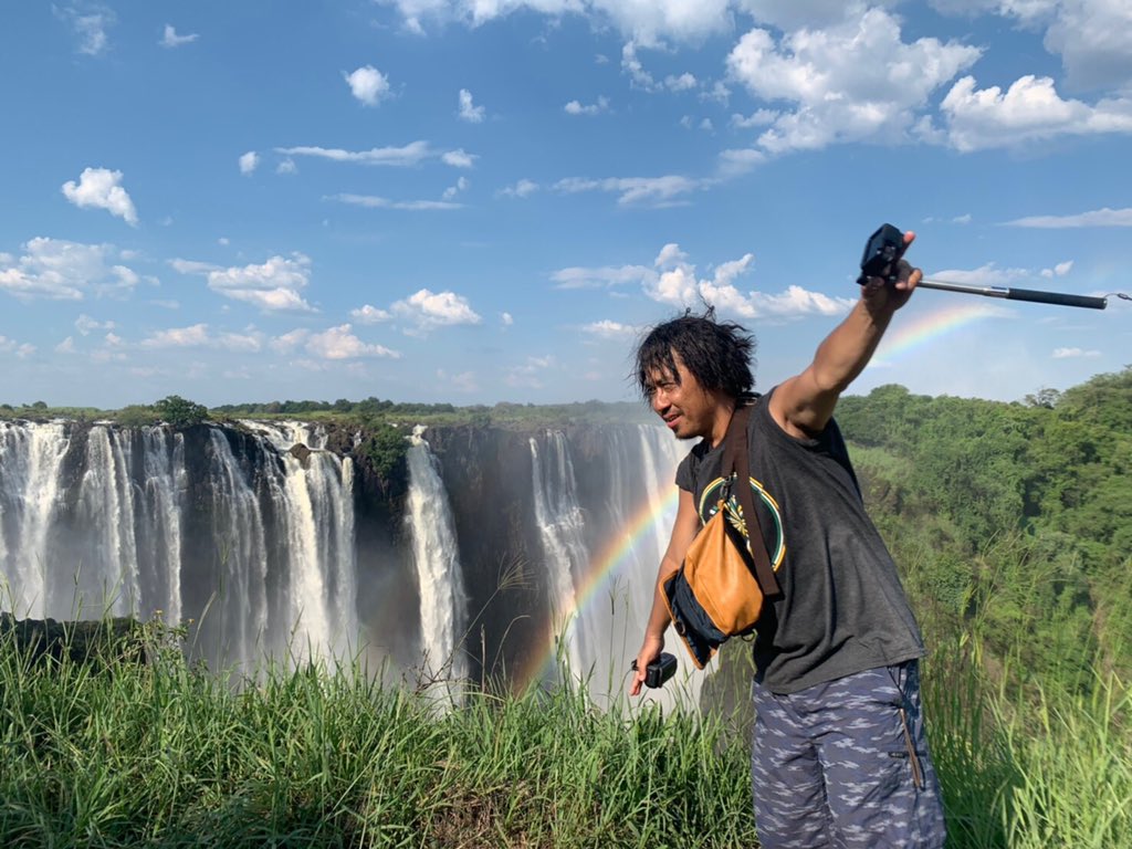 アマゾニアン 193カ国渡航済み 国連加盟すべて こんなに虹をたくさん見たのは初めて アフリカへは引率ツアーを主催しました Inビクトリアの滝 海外旅行 バックパッカー 海外旅行好きな人と繋がりたい 旅行 世界一周 His 旅人塾 アフリカ旅行