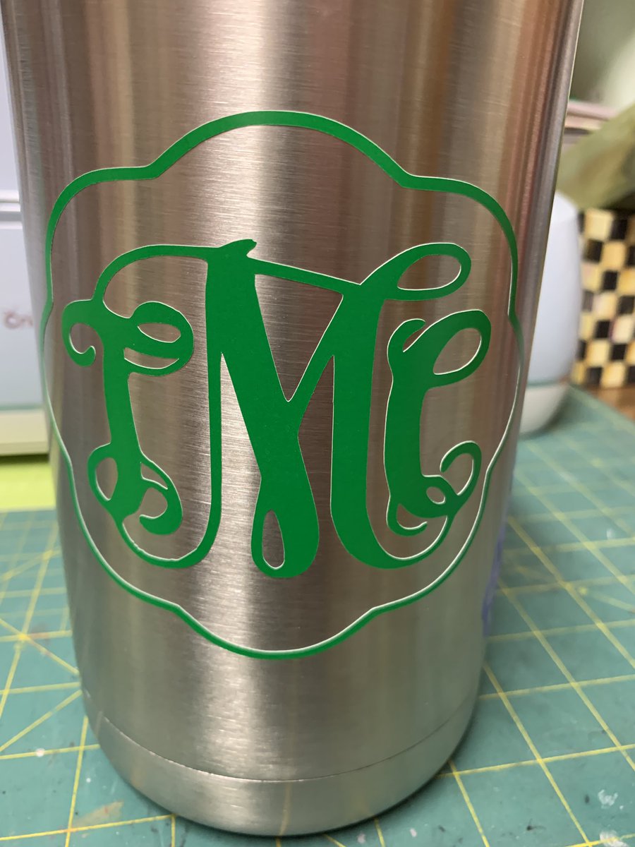 tanyahandcreate's tweet photo. New water can..needed some decor. @Walmart #2schoolhouse #battlinbulldogs #diamondbacks @NAMICommunicate @tanyamoes https://t.co/mK2Gc1c0Cm