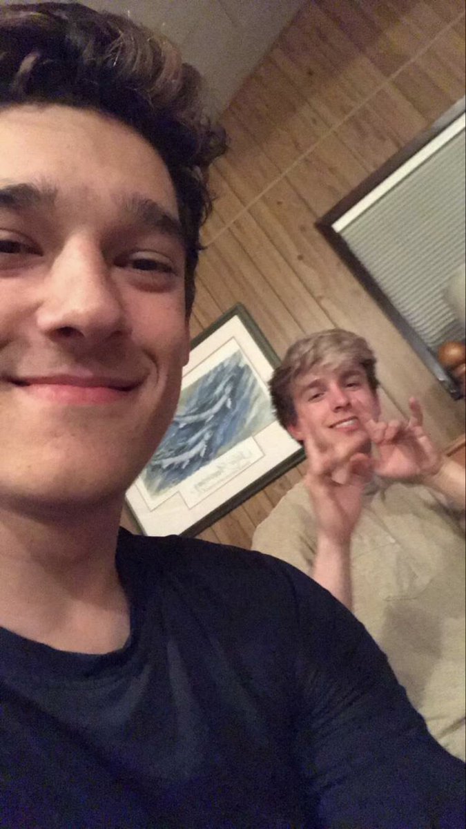 bprepbaseball's tweet photo. Even though a bed was broken and a surf board was lost, the seniors had a great time on their senior retreat, and the boys are ready for league play. We got Rogers on Wednesday, March 20, at home. Be there to support your lions...🦁 VS 🐏 https://t.co/Ez1TJqhyZW