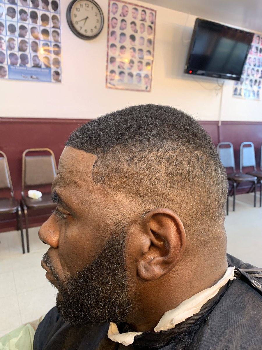 kbcutnup's tweet photo. Level 1 #manunit last 2-4 weeks #barberlife #barber https://t.co/hEd6s4gQQa