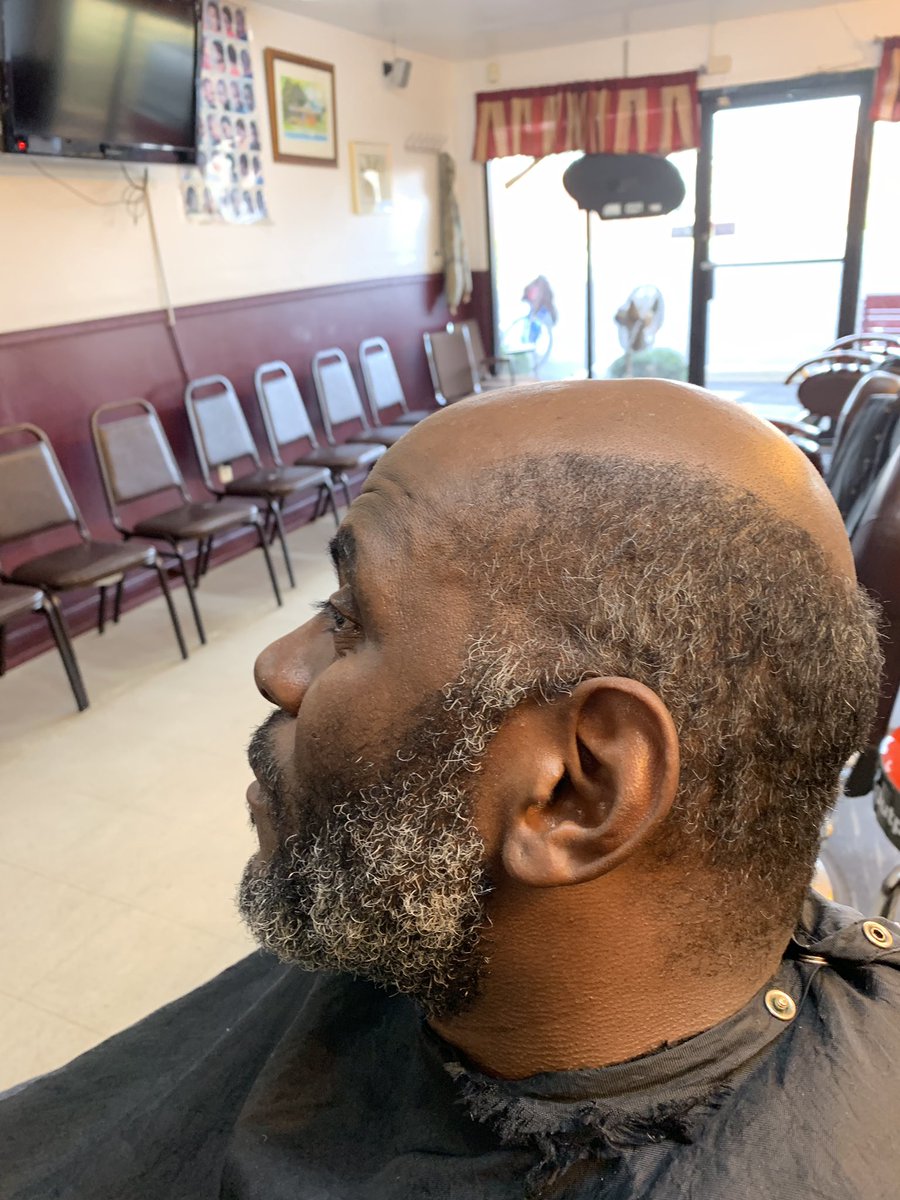 kbcutnup's tweet photo. Level 1 #manunit last 2-4 weeks #barberlife #barber https://t.co/hEd6s4gQQa