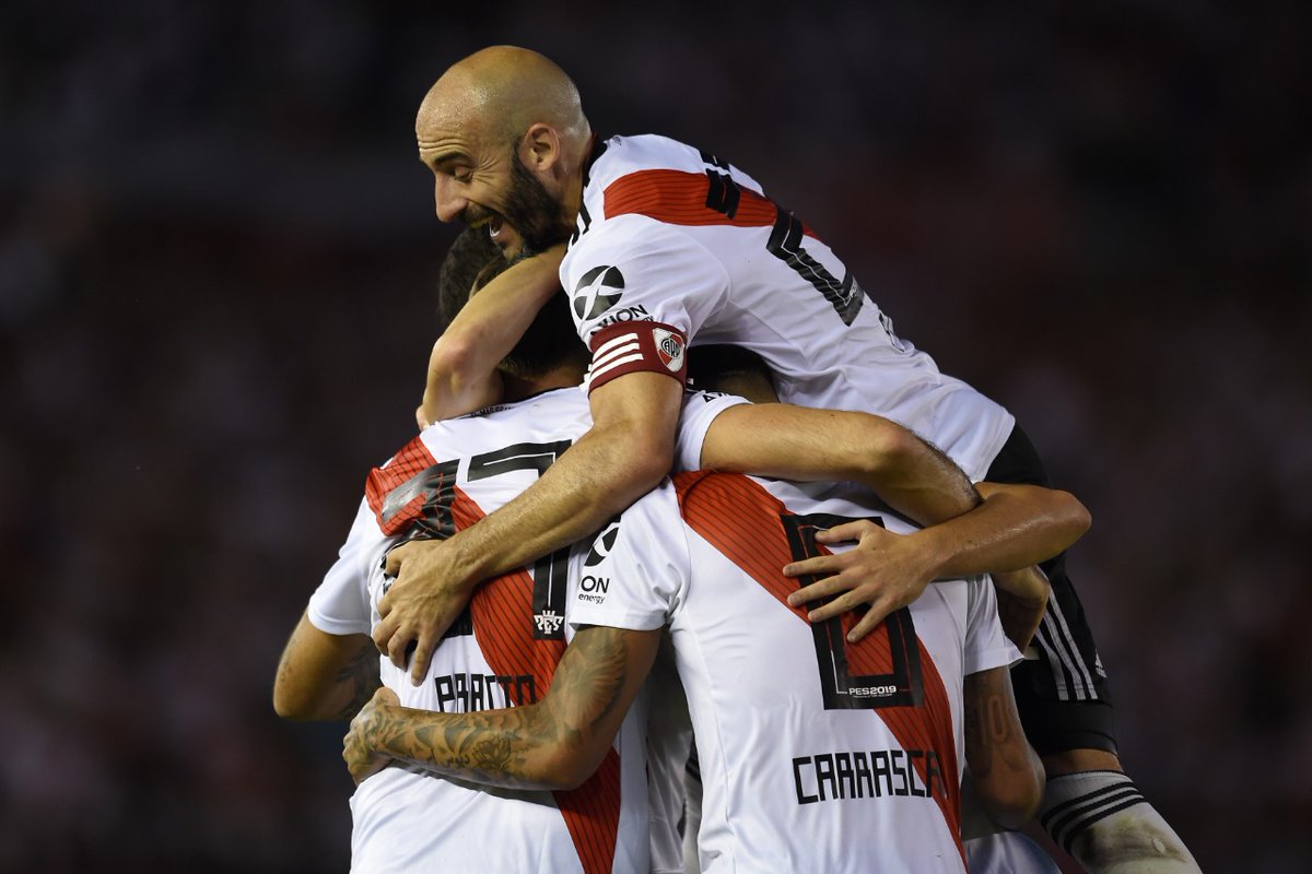 -13-

17/03/2018
3-0 vs Independiente (Fecha 23 - Superliga 2018/19)
Álvarez, Scocco y Pratto
Est: Monumental
Arb: Loustau