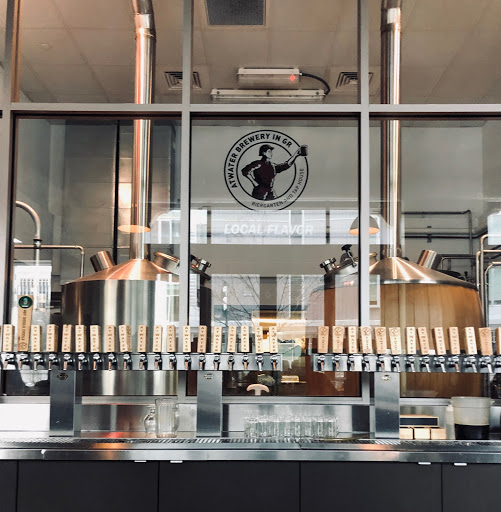 GRafterHours's tweet photo. Planning a night out in GR wouldn't be complete without visiting this vibrant brewery. For more info, check out the link below. Your taste buds will thank you!
https://t.co/NoA4vp8zBM @atwaterbeer https://t.co/IFkSDqei27