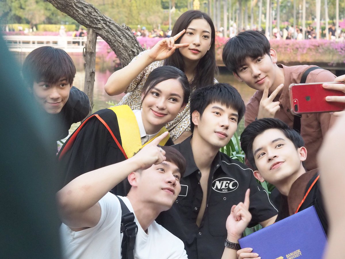 CGame_Fanbase's tweet photo. [เก็บตก] Together With Me team &amp; Ch8nce
ปล. ยินดีกับน้องลัมและน้องแมงมุมด้วยนะคะ 💕

#amitycgame
#cgamegraduation
#CongratulationsAmitycgame
#ch8nce
#togetherwithme https://t.co/qHJ12YJJIr