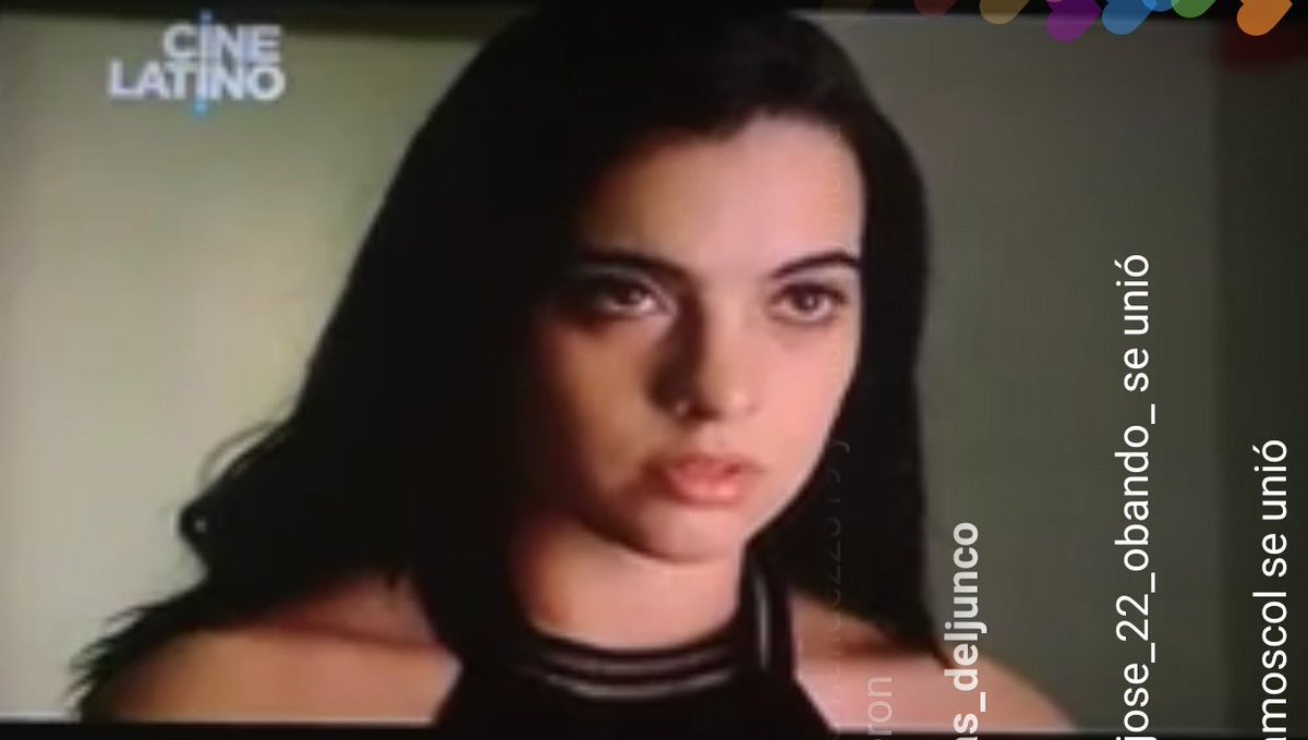 XiomaraF12's tweet photo. Y empezó con lo más hermoso 😍 #ElDesconocido2  ❤👏 #KarlaMarquez 
KARLA IS BACK 
#ElDesconocido
Gracias @ScarletGInt  por transmitir la serie 🤗 https://t.co/0UYUy7BKTW
