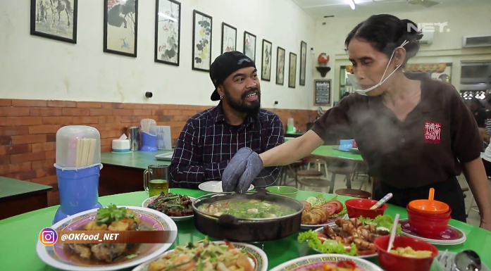 Wih lagi disiapin makanan enak tuuh
