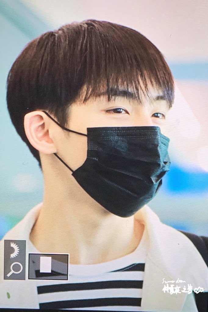 SummerDream1028's tweet photo. 190318
Preview

#윈윈 #董思成 #ウィンウィン  #winwin #WayV ＃WeiShenV ＃威神V https://t.co/OthcF6zYJB