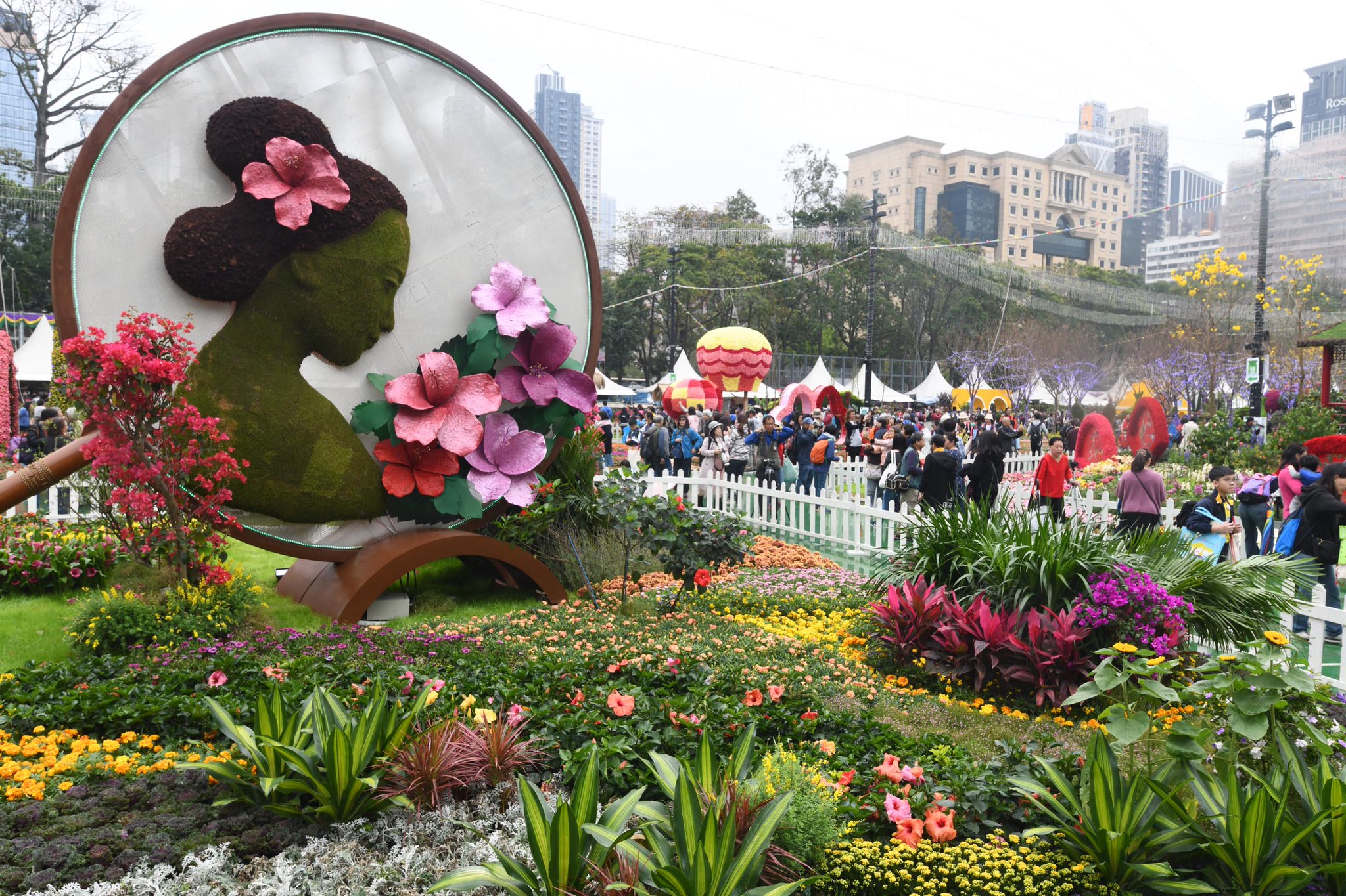 Hketo Jakarta On Twitter Blooming Marvellous Thousands Of Visitors Flock To The Hong Kong Flower Show Running At Victoria Park Hong Kong Until March 24 More Than 420 000 Flowers Turned The Park