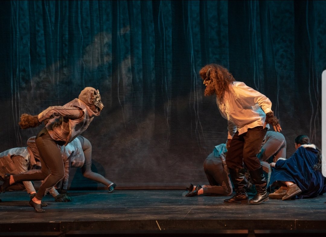 LuHiTheatre's tweet photo. Today was bittersweet. Final performance of #beautyandthebeast was spectacular! This truly is a special group of young adults. Absolutely loved working with each and every one of you! #goluhi #pacecenter #lutheranhighschool https://t.co/KeUv4gVctS