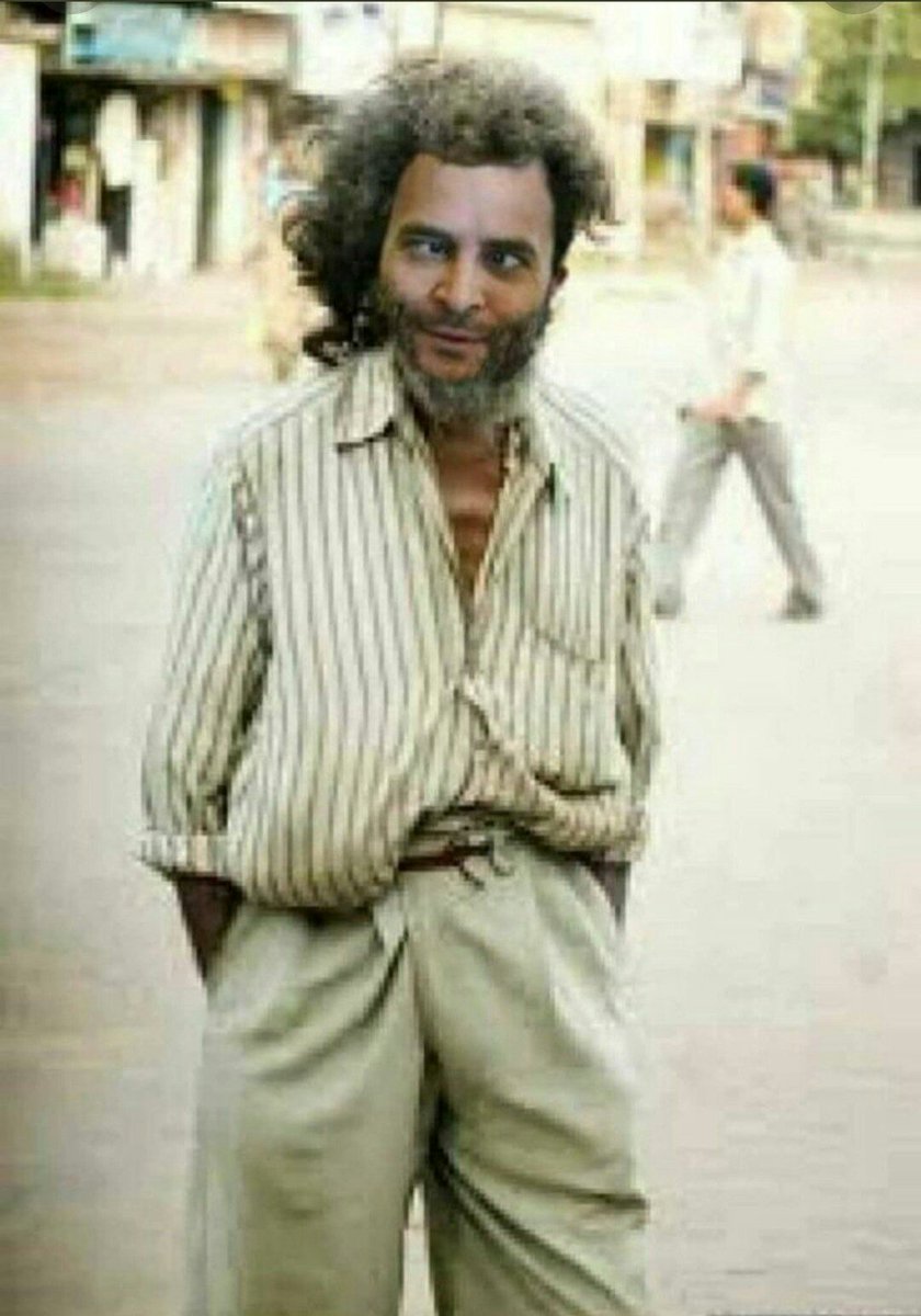 MODIJI_helpus's tweet image. टिकिट किसको मिले परवाह मत करना ,

हर सीट पर मोदीजी खड़े है ,
और 

सामने मसूद अजहर का साला है
#mainbhichowkidarhoon
#modiagainin2019
Jai Hind