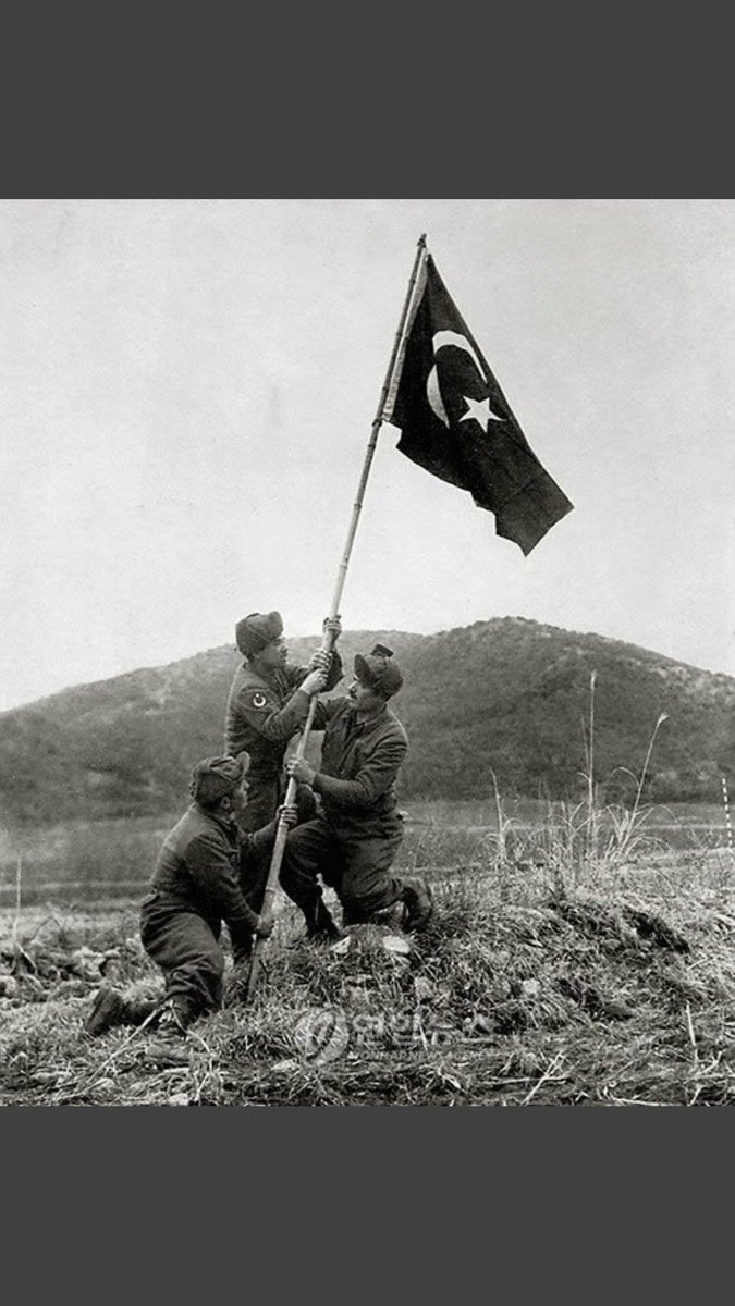 FightTurkish's tweet image. Başta Gazi Mustafa Kemal Atatürk olmak üzere tüm şehitlerimize saygı ve minnetle.
#ÇanakkaleGeçilmez