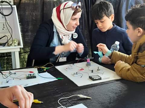 FablabLibya's tweet photo. أجواء مشاركة فاب لاب لليوم الثالث من مهرجان سمارتي 😍❤
#FabLab_libya
#Smartie🐥 https://t.co/l5kfqbc2xU