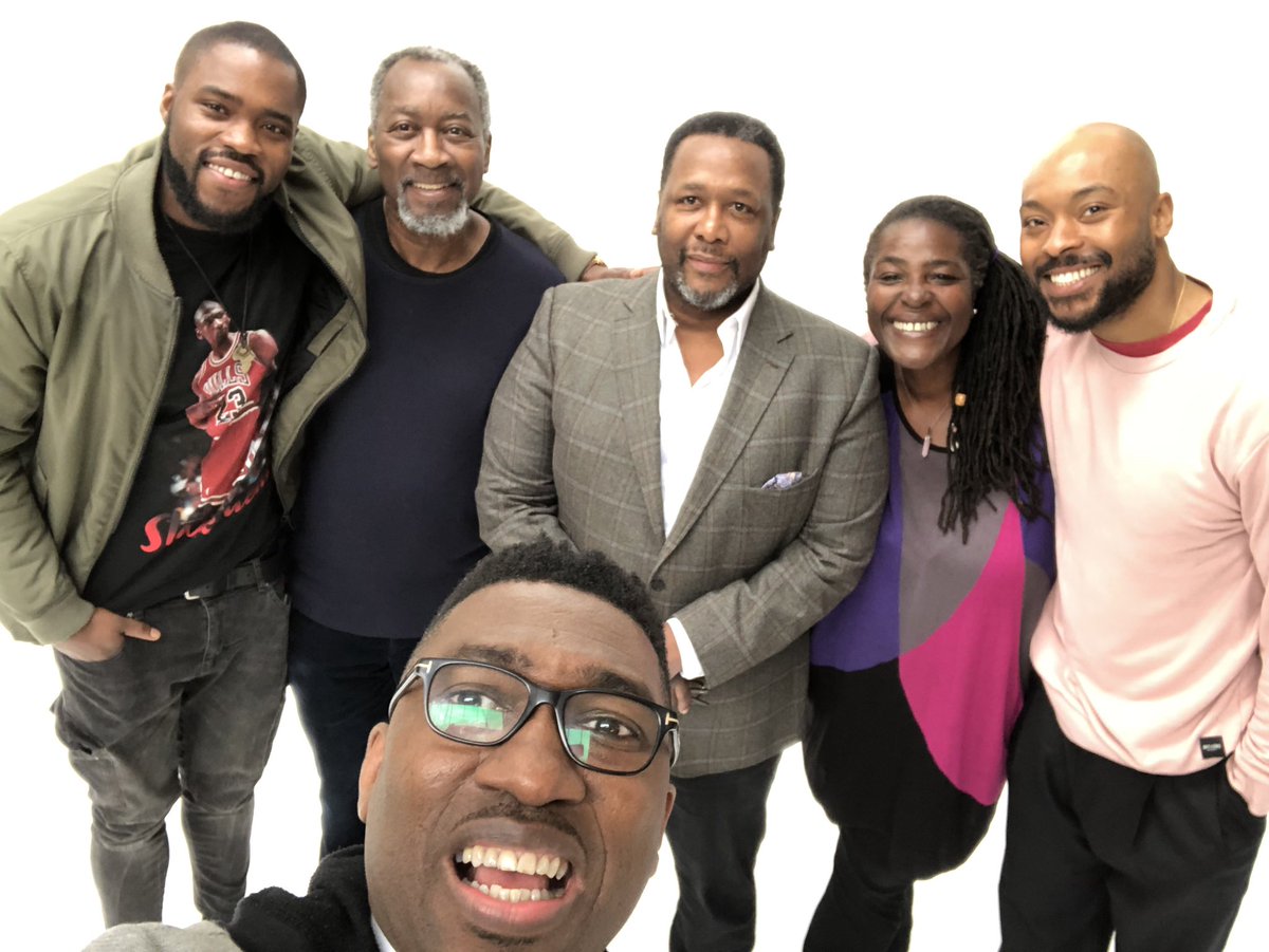 kwamekweiarmah's tweet image. Death of a Salesmen first day. Mans like @WendellPierce, gal like sharond, mans like Arinze and the whole Loman family. #excited #herewego #youngvic #comewego