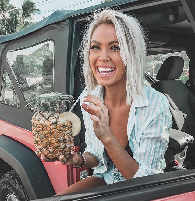INfleurMagazine's tweet photo. Update: Fitness influencer, Brittany Davis, is still in hot waters for failing to refund customers, following an alleged 'scam' she run about a month ago!
#infleur #influencer #fitness #fitnessinfluencer #scam #refund #Brittanydawn #Brittanydavis #bdawnfit
https://t.co/0nIkQ7uhig https://t.co/zx872gkriM