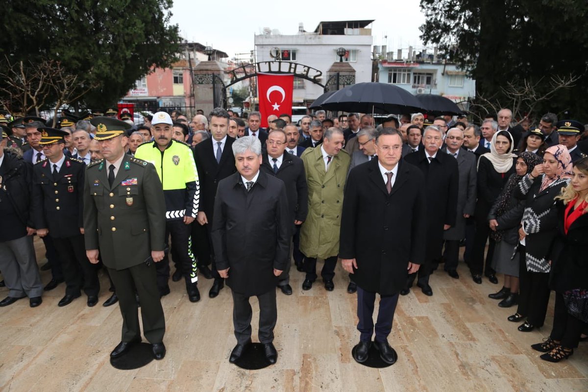 Lütfü Savaş