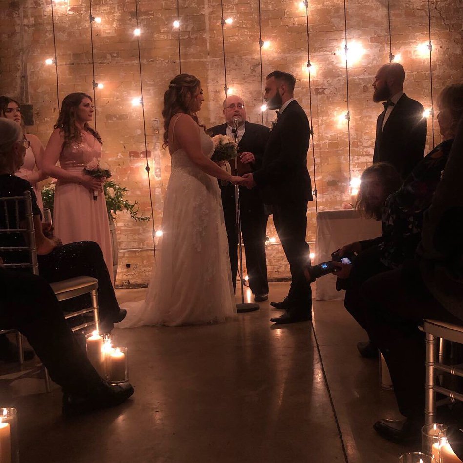 kooltempo's tweet photo. .#winterwedding @thelofttoronto #distilerydistrict #distilleryevents by @kooltempodj #ido #love #weddingvenues #toronto #bestweddingdjs #torontodjs #weddingdecor https://t.co/aUqEFZ2QQA