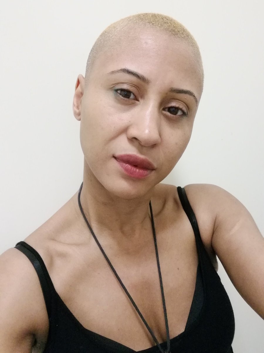 AmaChuwaa's tweet image. 🌸Don't force it. True power comes from understanding and compassion. Strength is not forceful. It's about balance!😇#getyourmojoback #balance #fitness #resilience #model  #singersongwriter #authorslife #survivor #business #poetry #recovery #positivethinking #priorities #music