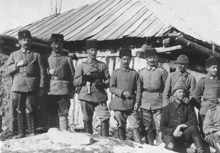 Çanakkale Zaferimizi kutlarken Gazi Mustafa Kemal Atatürk, silah arkadaşları ve şehitlerimizi sevgi ve rahmetle anıyoruz. #ÇanakkaleDestanı #ÇanakkakeGeçilmez