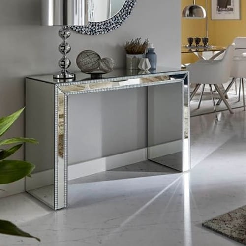EspejosdePared's tweet photo. Fantásticos muebles recibidores de cristal para nuestra entrada . 
Compra ya recibidores modernos al mejor precio garantizado. 
https://t.co/D0xRLkMO71
#recibidorescromados #recibidoresdecristal
#consolasdecristal https://t.co/j3ya2sULSj