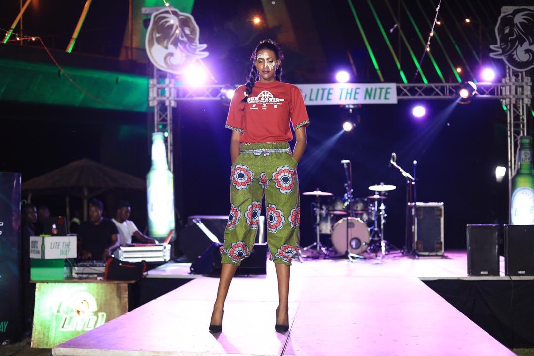 LynnAheebwa's tweet photo. Besides the music, poetry and vocal play, fashion was represented ๐๐พ #NeonAtTheBridge https://t.co/nWNrB8jjSP