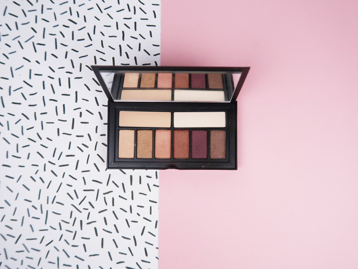 box_glam's tweet photo. THIS IS HAPPENING!! 😍 Get ready to #swatch our brand new SIENNA #eyeshadow #palette in store ! More info 👉🏼 https://t.co/pBXFzBSWWG

#IESEGsmm https://t.co/Chzr9KOozE