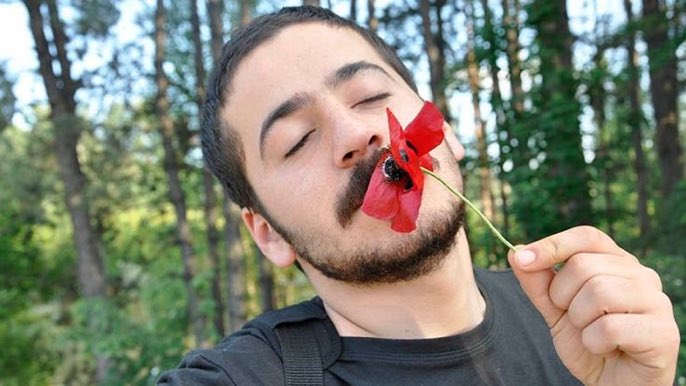 radyokomun's tweet photo. #İyiKiDoğdunAliİsmail | Haziran Direnişi sırasında polis ve esnaf tarafından dövülerek katledilen #AliİsmailKorkmaz, 25 yaşında! https://t.co/VA0LBsTrUv