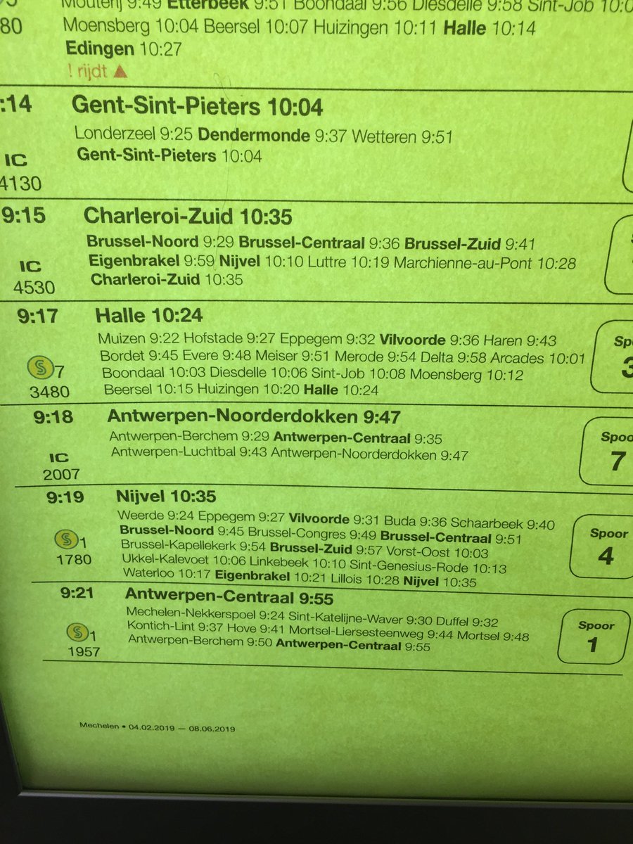 ⁦<a href="/NMBS/">NMBS</a>⁩ de L2779 komt bijna dagelijks om 9:19 aan  in Mechelen op perron 5.zeer frustrerend om niet te mogen instappen in de trein op perron 4 naar Nijvel. Kan dat aangepast worden?