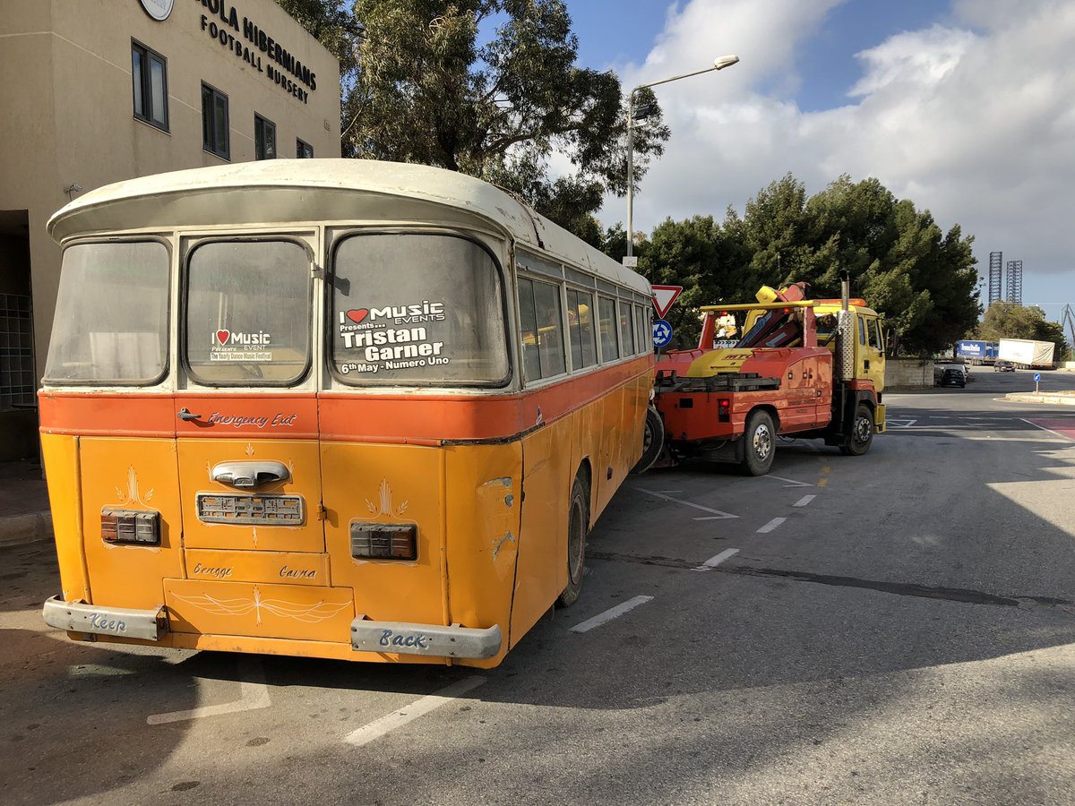 Johnny Vegas tweet media