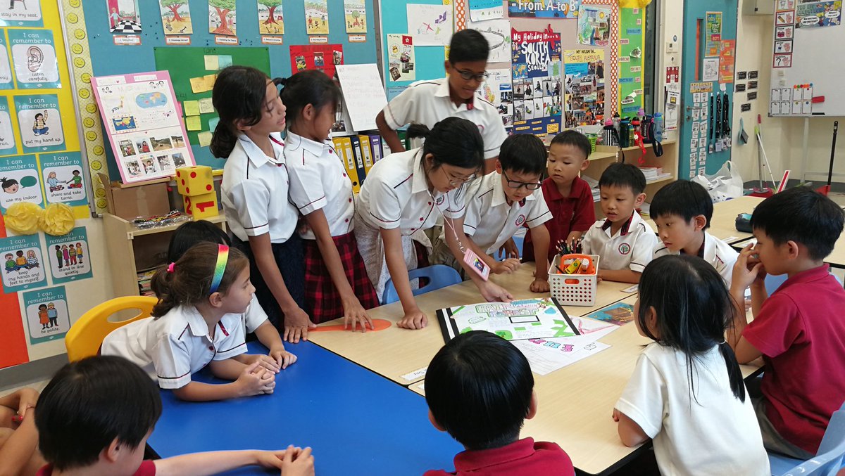 Thank you year 6 students for coming in to 1 Owens classroom to share about food chain in the rainforest and the coastal area. T
he year 1 students absolutely loved it! Such a cool presentation! Brilliant job guys! 💥 #HIS_learning <a href="/HISYear6/">HISYear6</a>