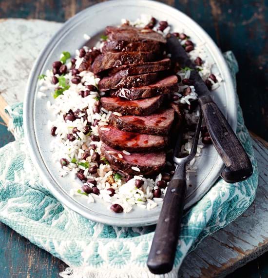 Solo los cortes de vacuno y cordero de músculo completo, se pueden cocinar al punto y poco hechos. La carne de cerdo debe estar bien cocinada #cocina #gastronomía