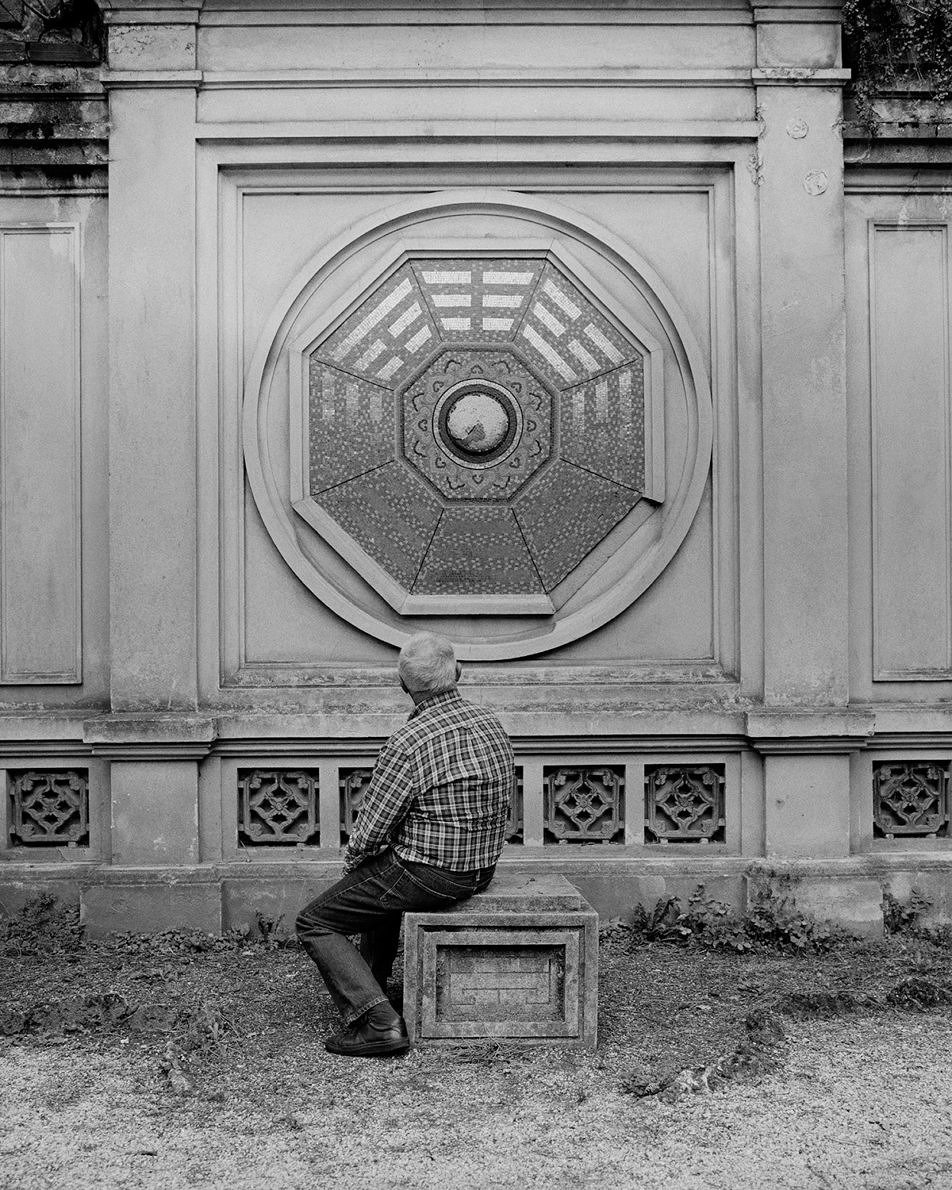 From “The Blindest Man” by Emily Graham
phasesmag.com/emily-graham/t…