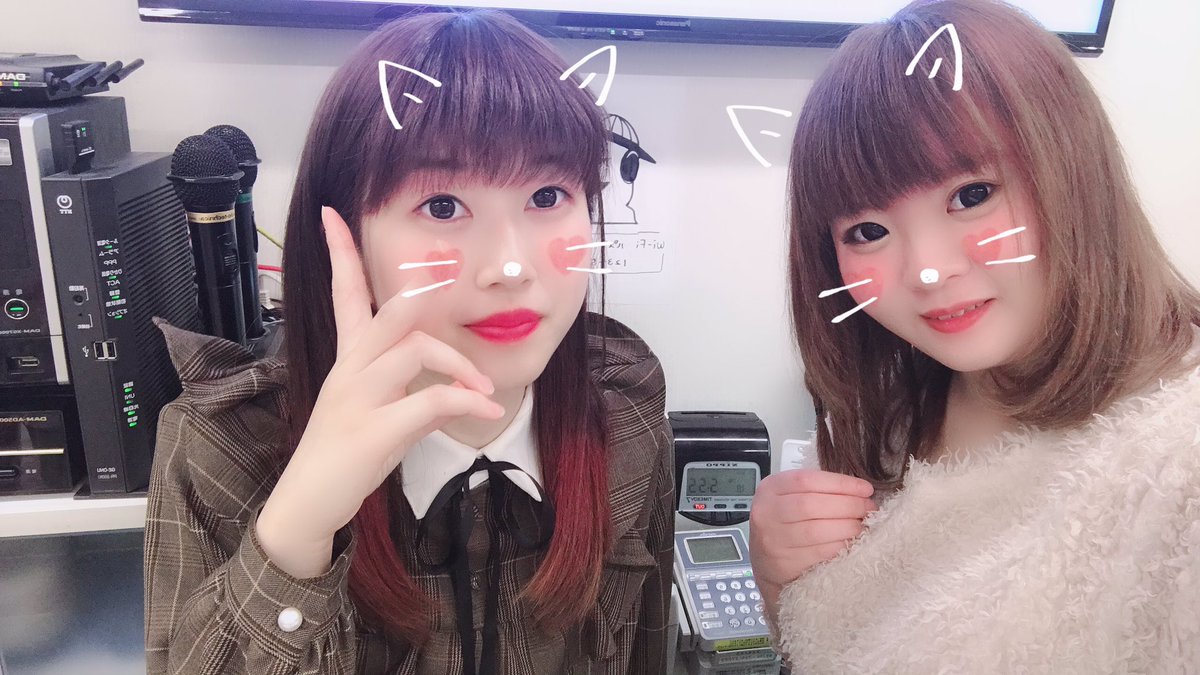 ポアロ カラオケ喫茶 En Twitter カラオケ喫茶ポアロ今日も元気にバータイム始まりました いをりとせいちゃんで待ってます 皆様の月曜日からカラオケしませんか お帰りお待ちしておりますよー Cafepoirot7 ポアロ カラオケ喫茶 日本橋 いを