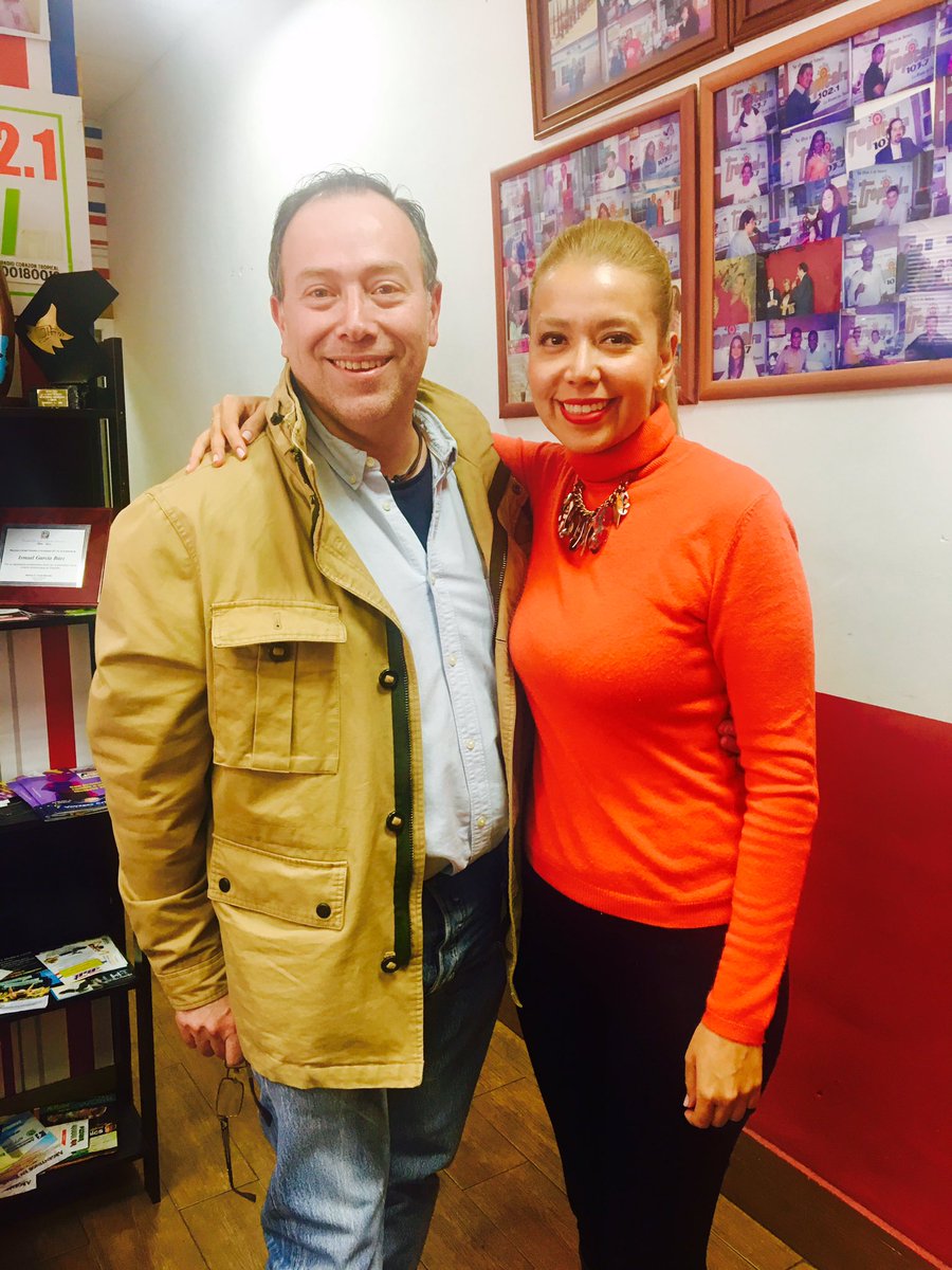 GiorgianaCalvo's tweet photo. Muy feliz de haber participado en la 3era temporada de la radio de todos los mexicanos, #MxRadio. 🇲🇽🇪🇸
Esta vez intervine sobre mi labor en el Parlamento de Mujeres de la Ciudad de México 🙋🏼 y la 4ta Edición del #GYLFORUM. 🌎
Gracias Toño Muñiz por el espacio. https://t.co/GC7y8I75lU