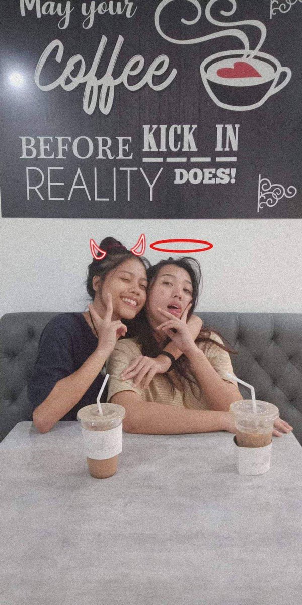 matccchha's tweet photo. my student did the edits so cuteee HAHAHAHA so supportive naman anak ko ©Feona na kalahi ko rin lol thank you naknak ko ♥ @bomaxxi https://t.co/XmkZs6GE7q