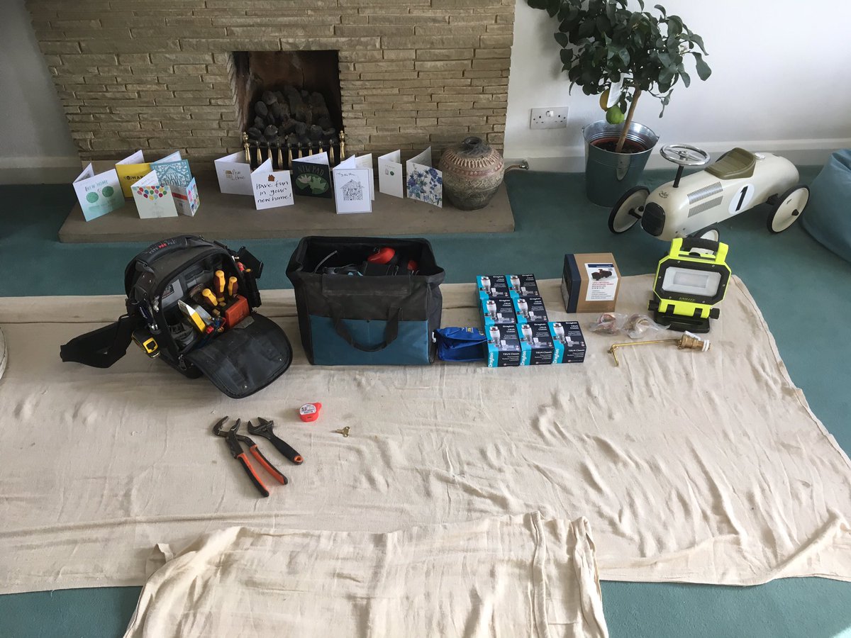 paulob19's tweet image. Monday motivation! Few brands helping with this job, upgrading valves to thermostatic and replacing central heating pump. @grundfos @DraytonHeating @BahcoTools @Uniliteuk @vetopropac #improvedefficiency #TRV4s #letsdothis #1Barrplumbingandheating