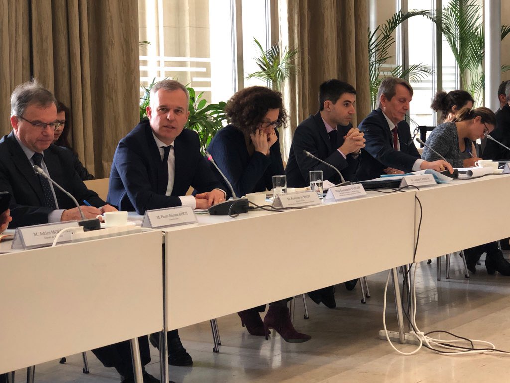 Canalisateurs's tweet photo. . @AlainGRIZAUD participe à l’ouverture du 3è COPIL des #AssisesEau par @FdeRugy et @EmmWargon 
#eau #reseaux #infrastructure https://t.co/Wou80KYlma